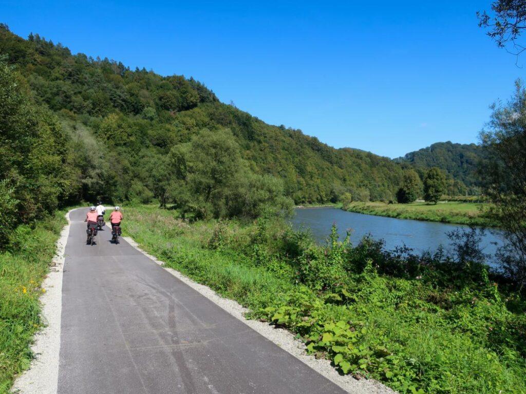5ffeca95de3efPL002-Krakow--Dunajec-Cycle-Path---Riverside-Path
