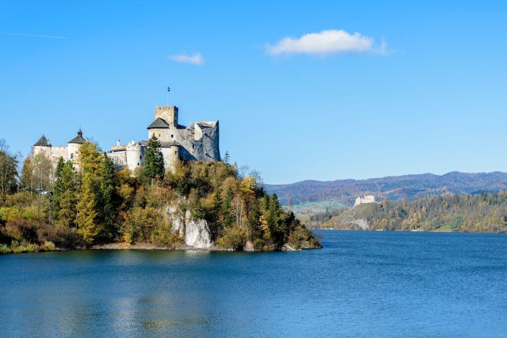 old-castle-1766958_1920